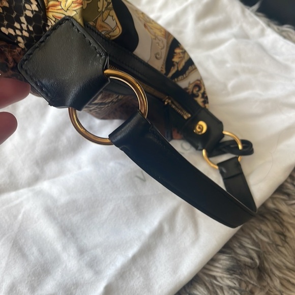 Authentic Versace bag - Picture 4 of 6